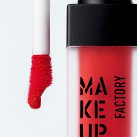 Make up Factory Ultra Mat Lip liquid Cherry Red