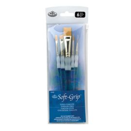 Schmink Penselen Set 5 Delig

Schminkpenselen startersset van Royal Brush zijn ergonomisch gevormd met een dikke acrylsteel en anti slip handvat, de Soft-Grip.